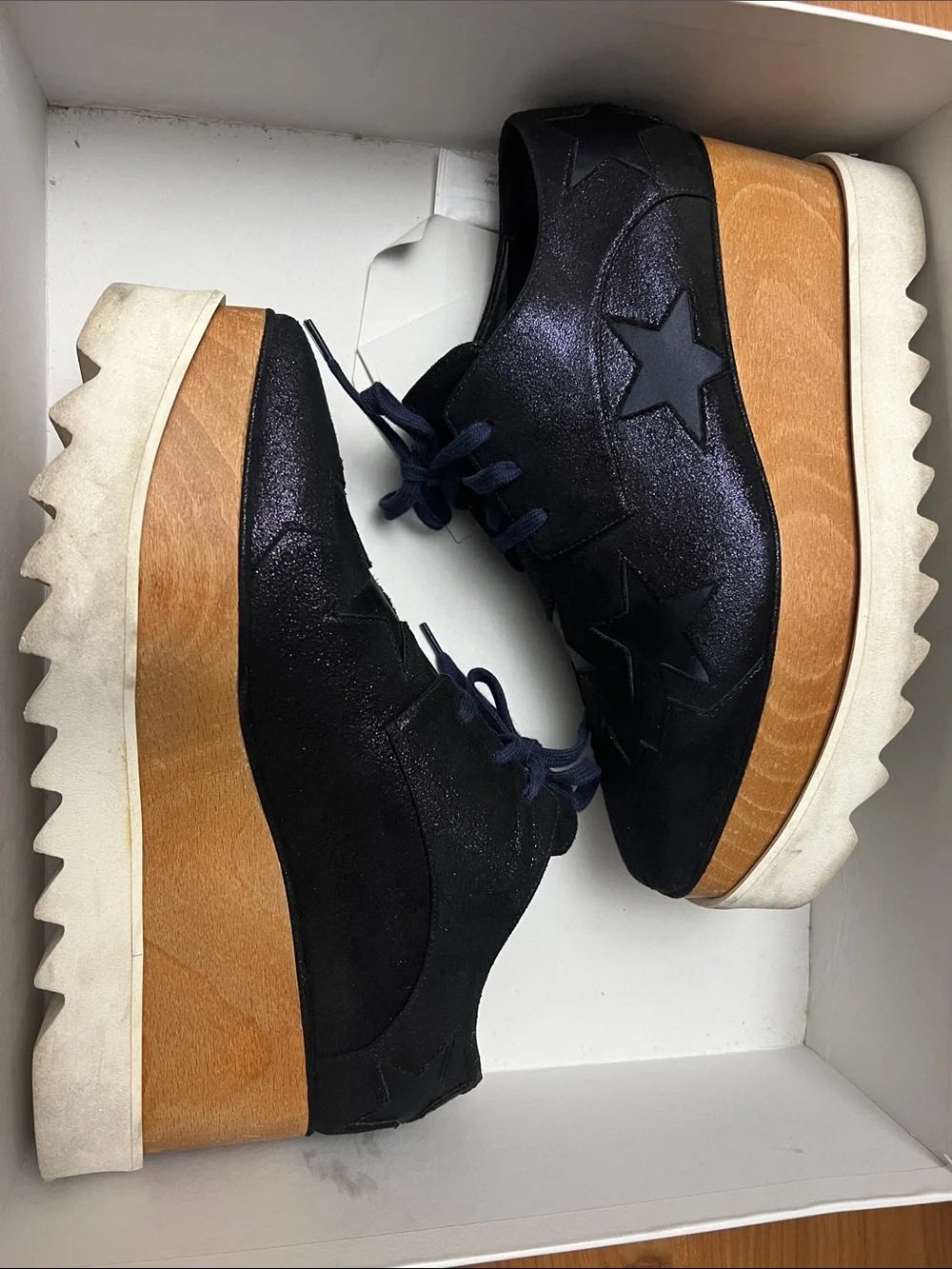 Stella McCartney Elyse Navy Glitter Platform Lace-Up Sneakers with Star